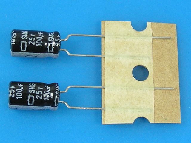 100uF/25V - 85°C Nippon  SMG   kondenzátor elektrolytický