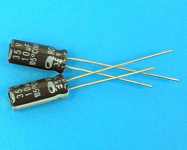 10uF/35V - 105°C Samwha RD   kondenzátor elektrolytický