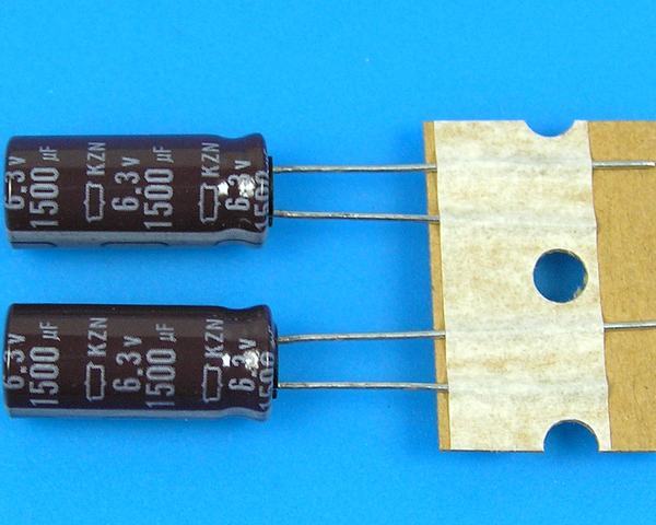 1500uF/6,3V - 105°C Nippon  KZN   kondenzátor elektrolytický,  low ESR, long life, high ripple current