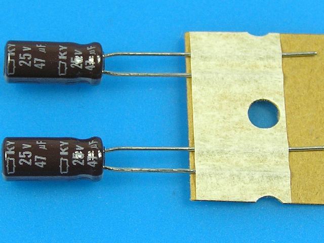 47uF/25V - 105°C Nippon KY   kondenzátor elektrolytický, low ESR, long life
