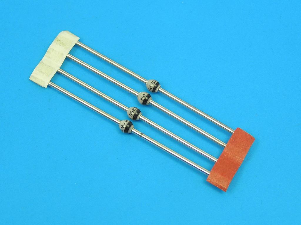 BYW96E       keramická