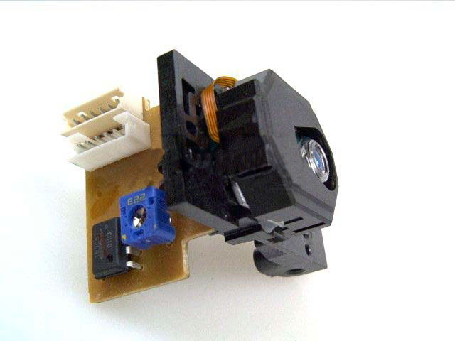 CD jednotka RH8136 / RCTRH8136 / T25001905 KENWOOD