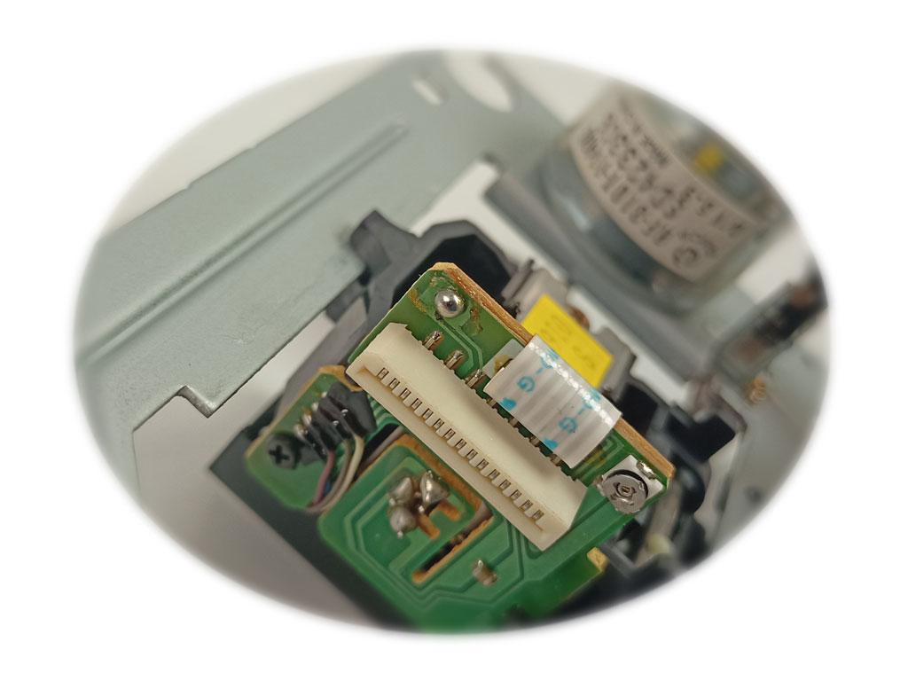 CD jednotka SFP101N, SF-P101N 15 pinů