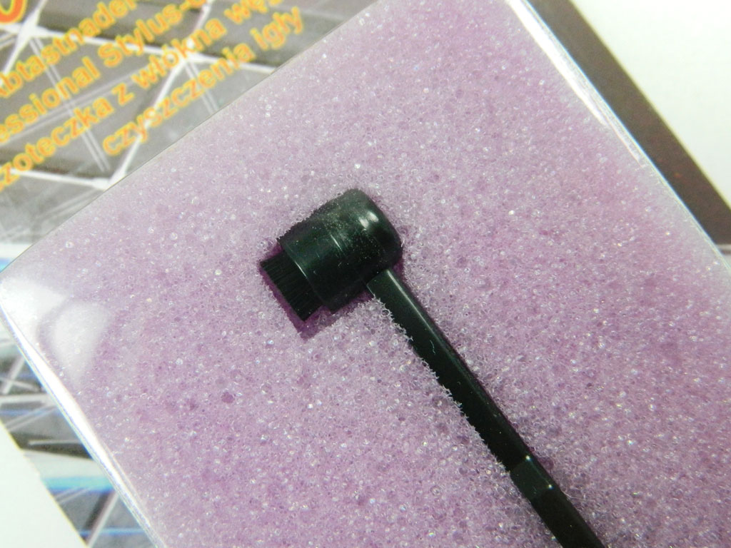 Gramo kartáček na čištění hrotu přenosky Needbrush 1 ANALOGIS 6087