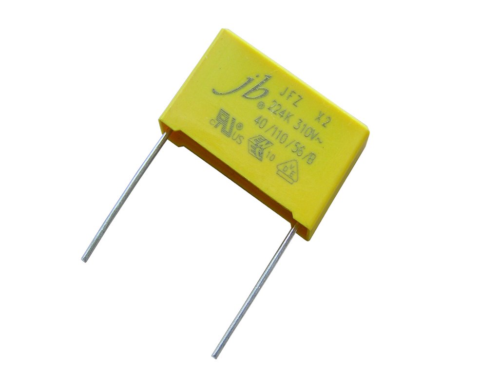 Kondenzátor fóliový 0.22uF / 310V AC X2 JZF, ±10%, polypropylen ( 224, 224J, 220nf ) RM= 22mm