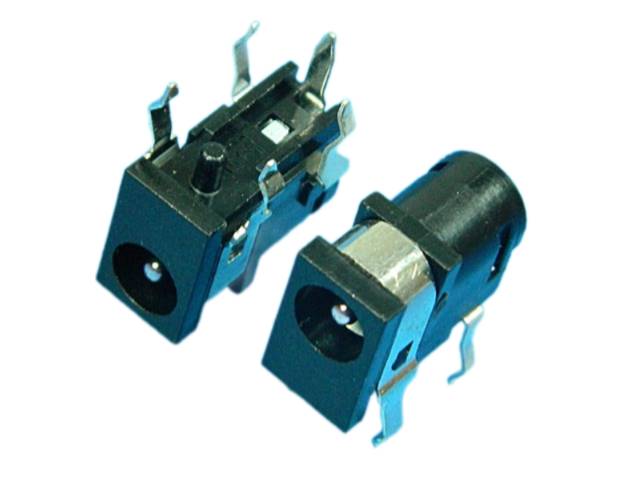 Konektor napájecí 4.0 x 1.7mm - do plošného spoje, úhlový 90°, pájecí 4.0x1.7mm