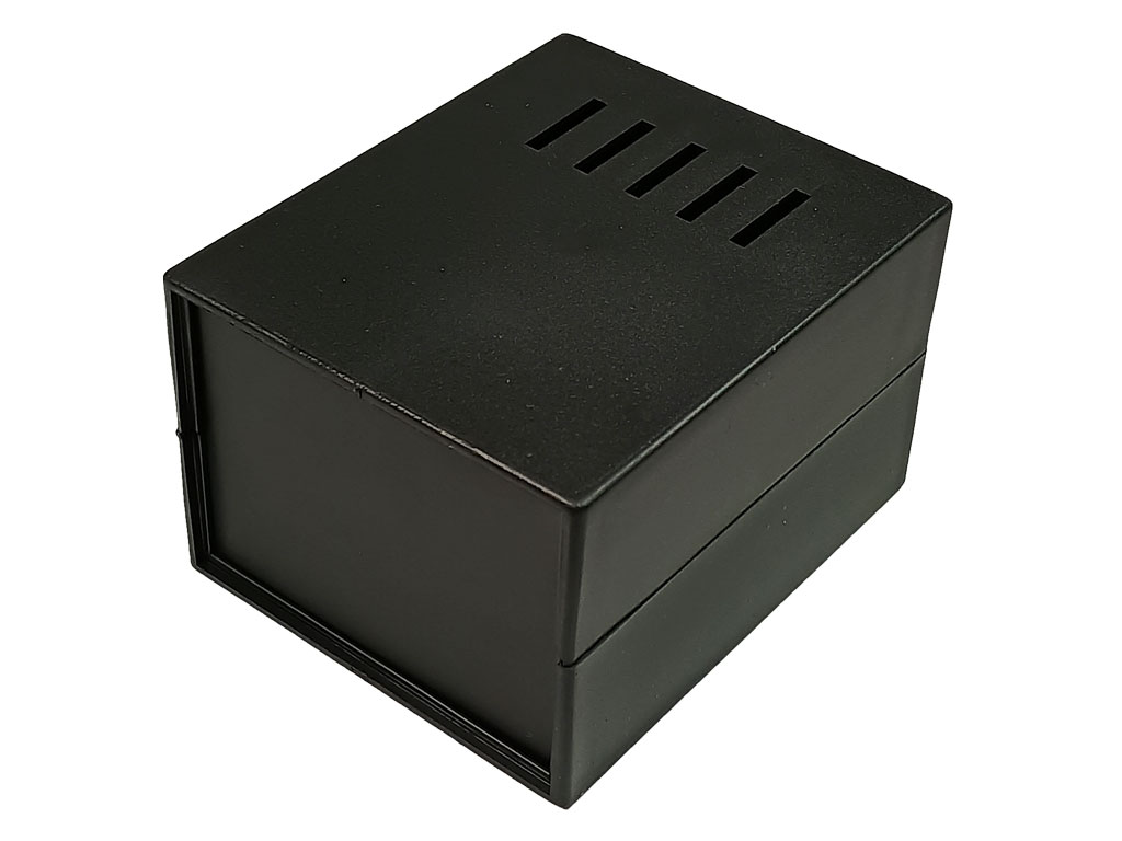 Krabička plastová, čtyřdílná KP 4