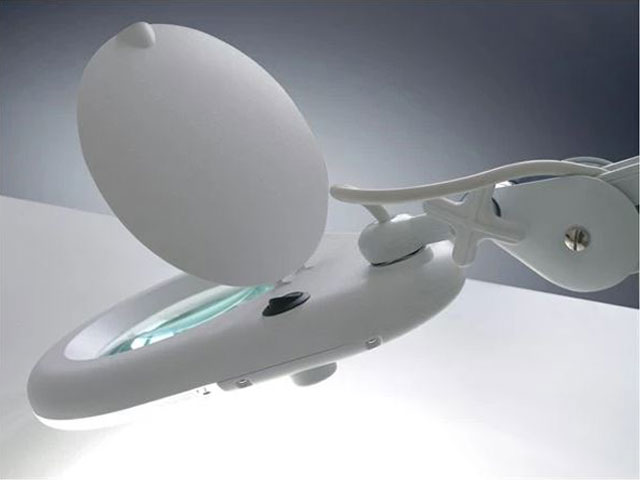 Lupa stolní stojanová Geti GDM05