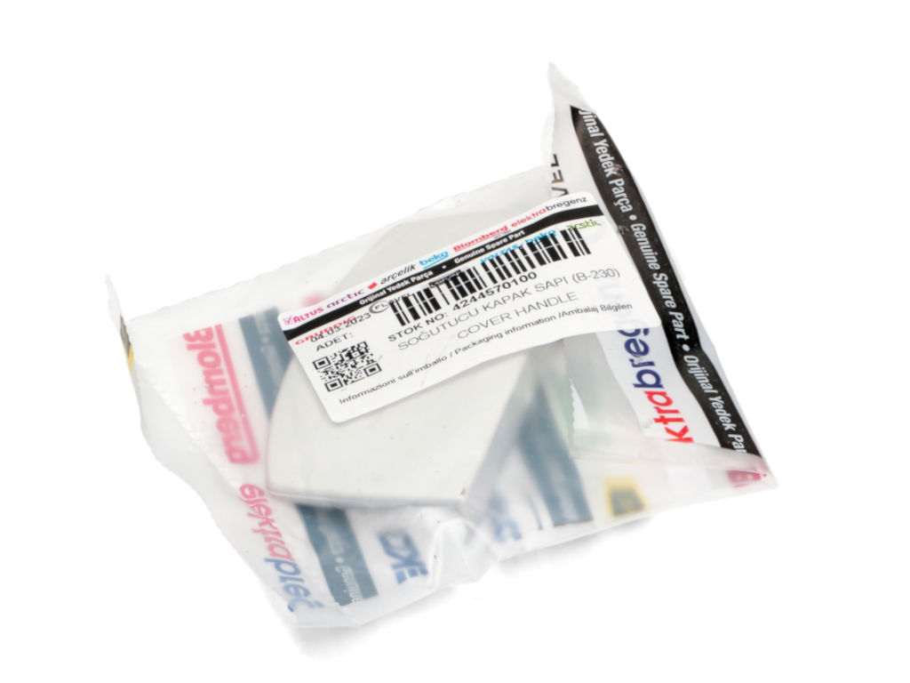 Madlo dvířek mražáku pro lednici Beko 4244570100, náhrada 