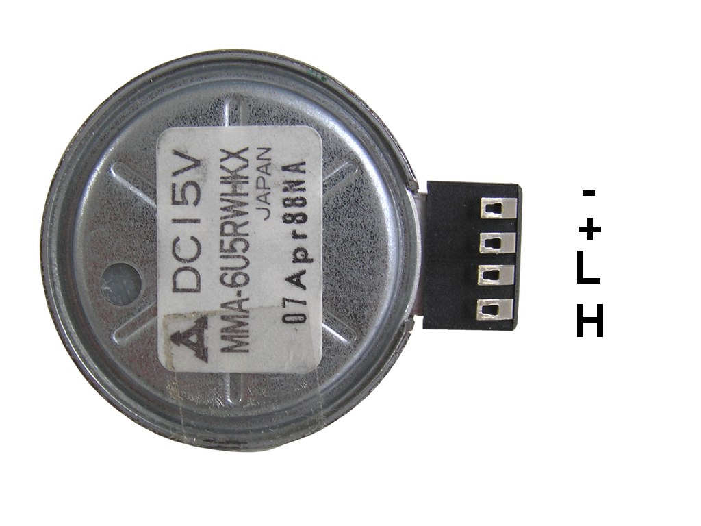 Motor magnetofonu 15V  CW pravotočivý Mitsumi / Sharp MMA-6U5RWHKX dvourychlostní