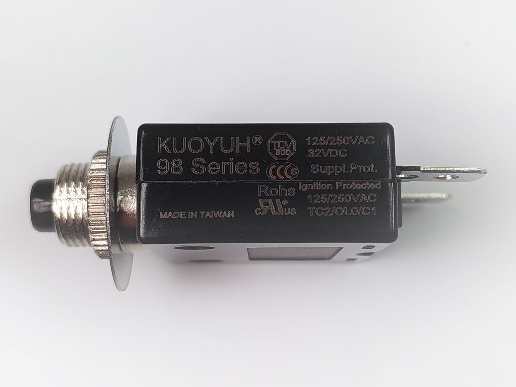 Nadproudový tepelný jistič 3A / 250V AC