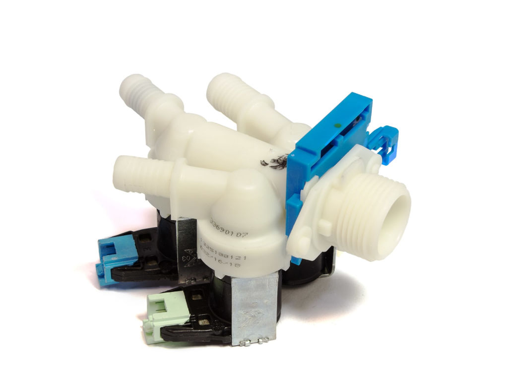 Napouštěcí elektroventil 3-cestný 4055017182 AEG, ELECTROLUX náhrada