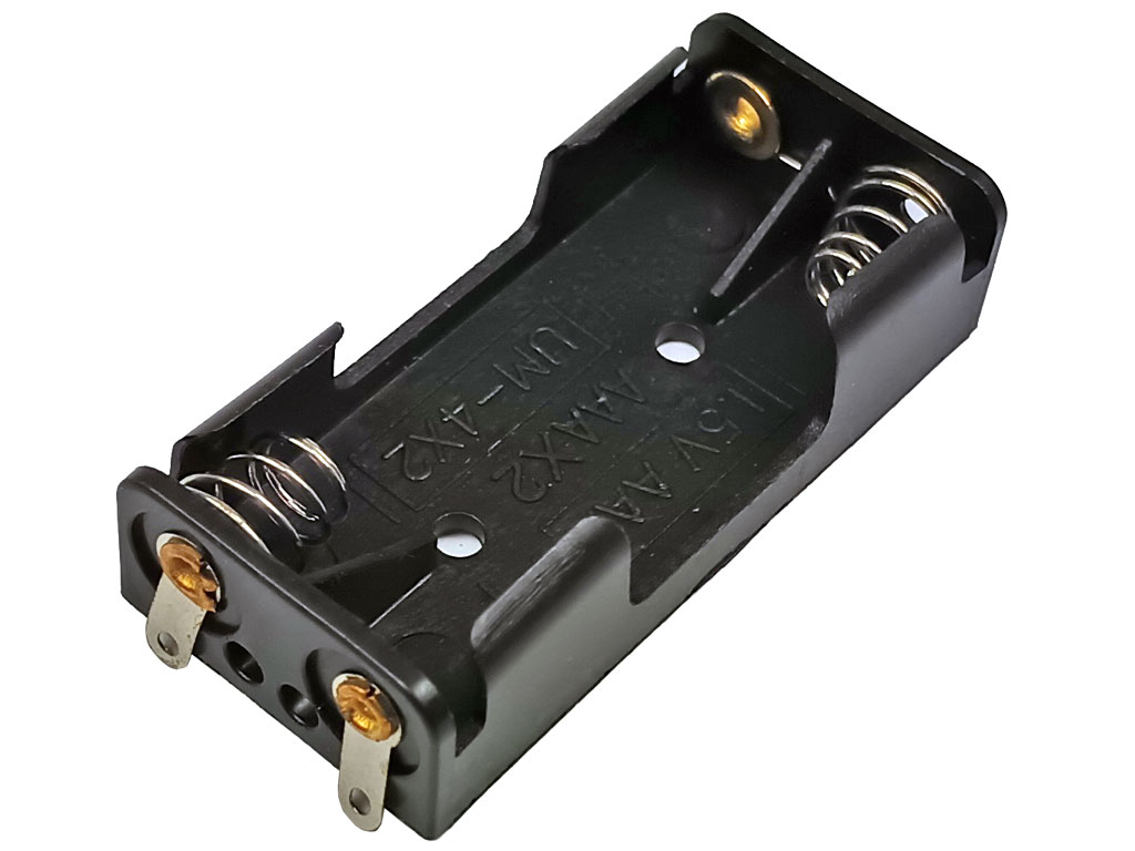 Pouzdro na baterie 2x AAA vedle sebe, s pájecími očky