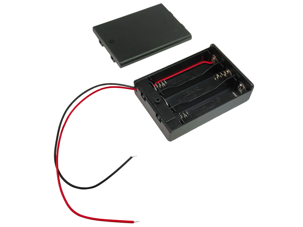 Pouzdro na baterie 3x AA vedle sebe, krabička s vypínačem, vývod vodiče