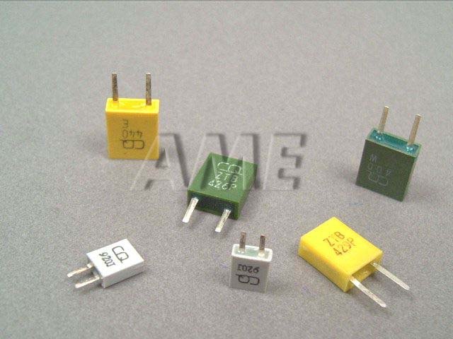 Rezonátor 500 kHz  - CSB500