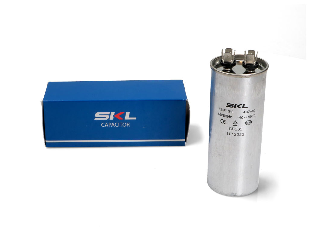 Rozběhový kondenzátor 65.0 uF ( 65,0uf ) 450V 50/60Hz CBB65 SKL, konektory faston 6.3mm, motorový běhový kondenzátor