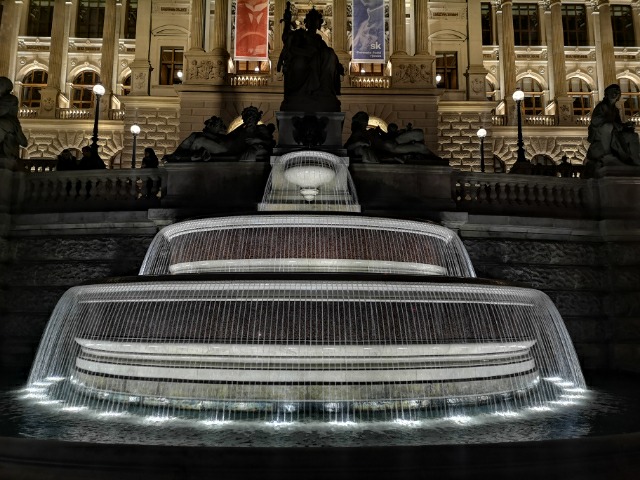 Světlo LED RISE nerez 9*3W, WW teplá bílá 3000 K, na noze,30degree, 24V DC