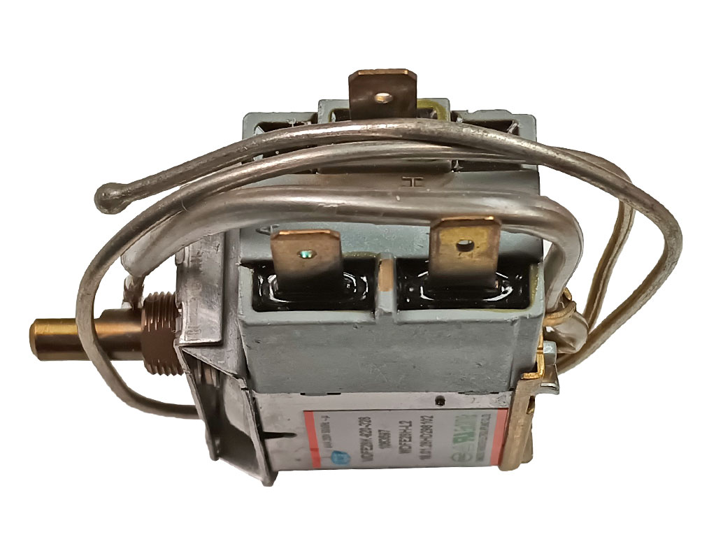 Termostat lednice HK1063597 HISENSE / GORENJE, originál