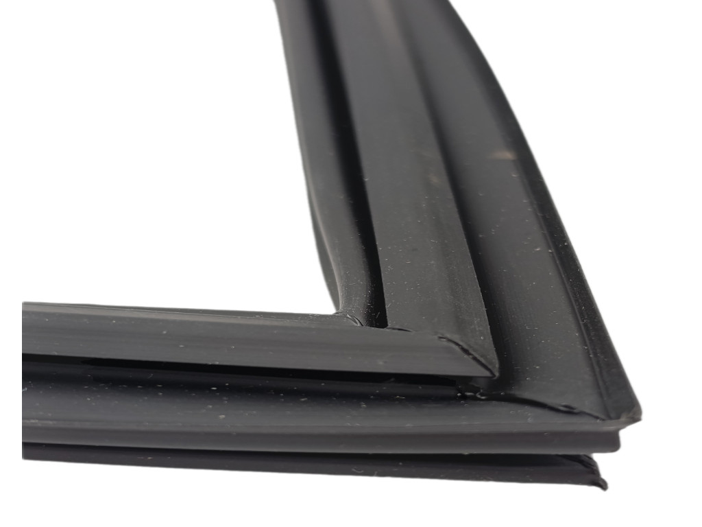 Těsnění dvířek mrazáku lednice GORENJE HZS3369F