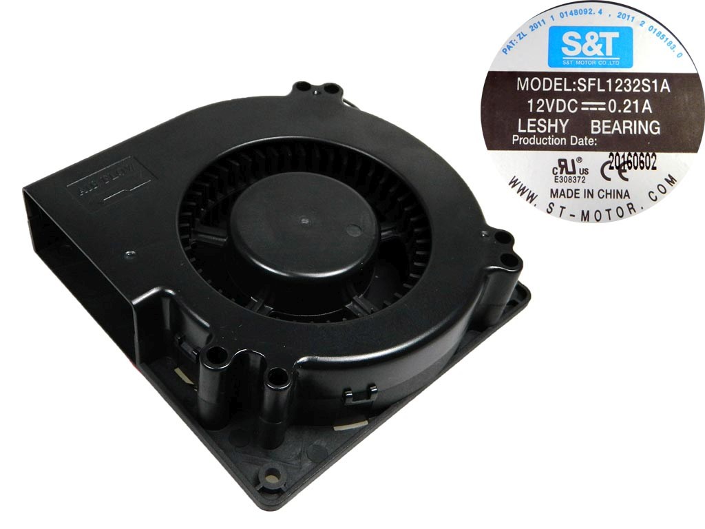 Ventilátor 119x119x32mm  12V / 210mA  SFL1232S1A  AEG 3572680019 indukční varná deska AEG / Electrolux