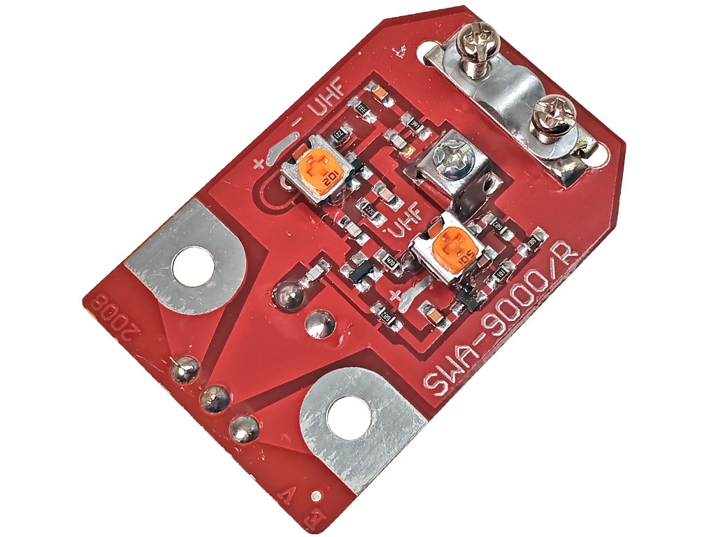 anténní zesilovač SWA9000 s regulací UHF SWA-9000 do síta - zesílení 20-34 dB