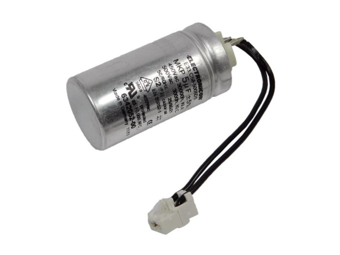 Motorový rozběhový kondenzátor 5uF 425-450V s kabely a konektorem