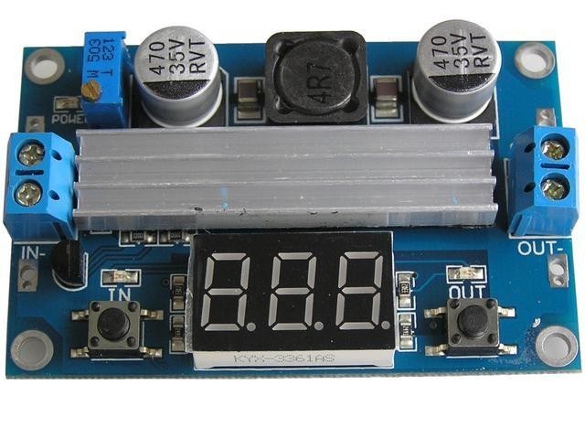 Nastavitelný step-up modul 5-35V, 100W, max. 3A s LED měřením napětí