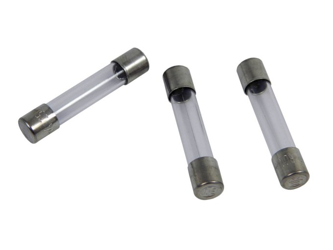Skleněná pojistka T 2A 250V 6x32mm