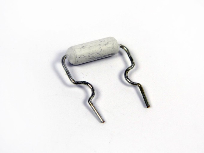 Metaloxidový rezistor TR 0R10 0,5W větší velikost