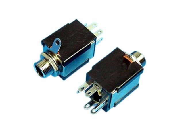 Samice panelová zásuvka JACK 6,3mm stereo s letováním