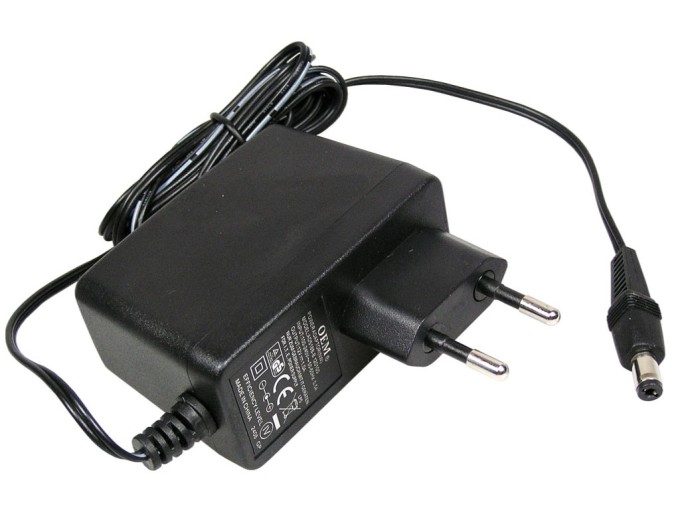 Napájecí adaptér 12V 1A s konektorem 5,5 x 2,5 mm typ ADS18B-B-120100