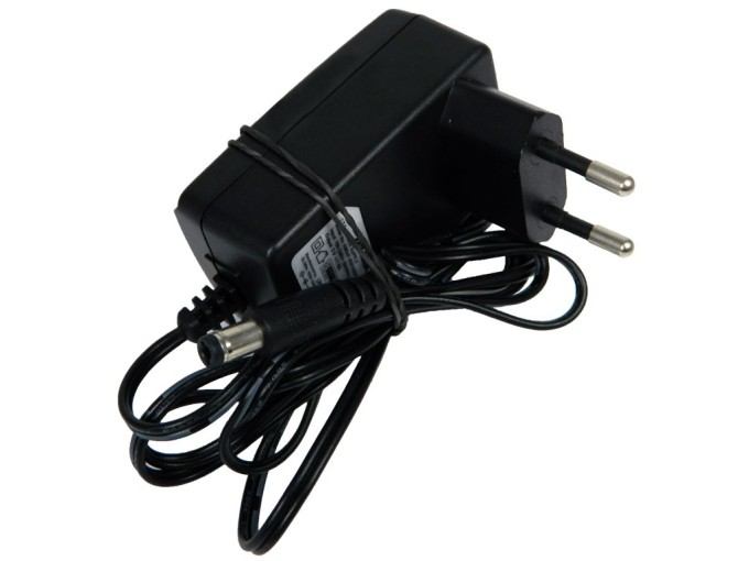 Impulzní napájecí adaptér 5V 1A A05P1-05MP