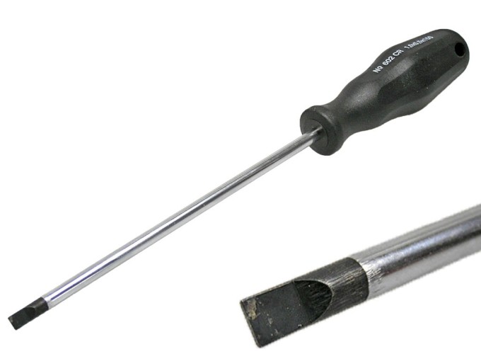 Plochý šroubovák 5,5 x 150 mm s kaleným hrotem 1,0 mm