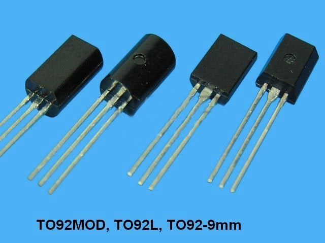 NPN tranzistory 2SC3070 a 2SC3225 s parametry 30V, 1A, 0.9W, 150MHz