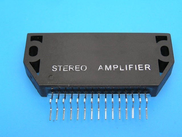 Integrovaný obvod STK4332 / STK4352 32V 2x10W