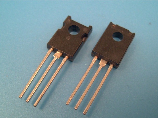 NPN tranzistor 2SC3420 50V 5A 10W 100MHz