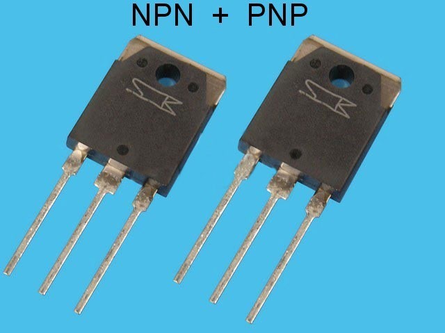 Komplementární pár tranzistorů 2SC4468 a 2SA1695 pro NF zesilovače
