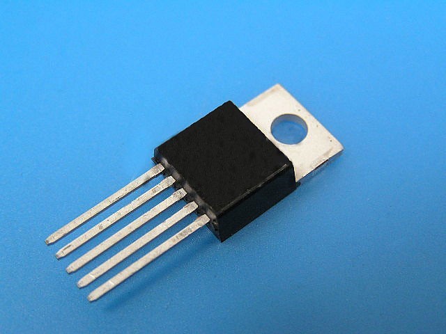 Výkonový spínaný stabilizátor napětí LM2576T-ADJ 3A