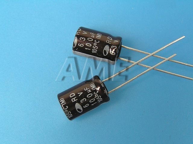Elektrolytický kondenzátor 100uF 63V 105°C Samwha RD