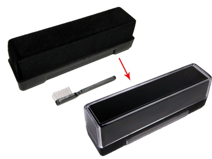 Karbonový kartáček pro čištění gramofonových desek Analogis BRUSH 3 6068