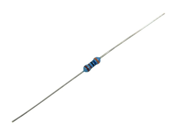 Metaloxidový rezistor 1,6 kΩ 0,6 W