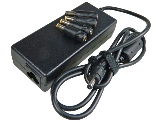 Univerzální impulzní napájecí zdroj 12V 80W s výměnnými konektory