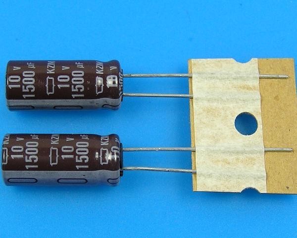 Elektrolytický kondenzátor 1500uF 10V 105°C Nippon KZM low ESR