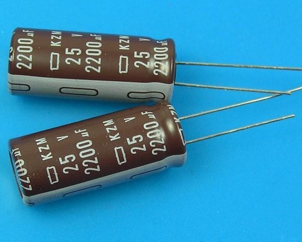 Elektrolytický kondenzátor 2200uF 25V 105°C Low ESR Nippon KZM