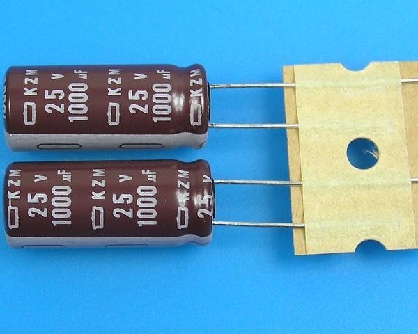 Elektrolytický kondenzátor 1000uF 25V 105°C Nippon KZM low ESR