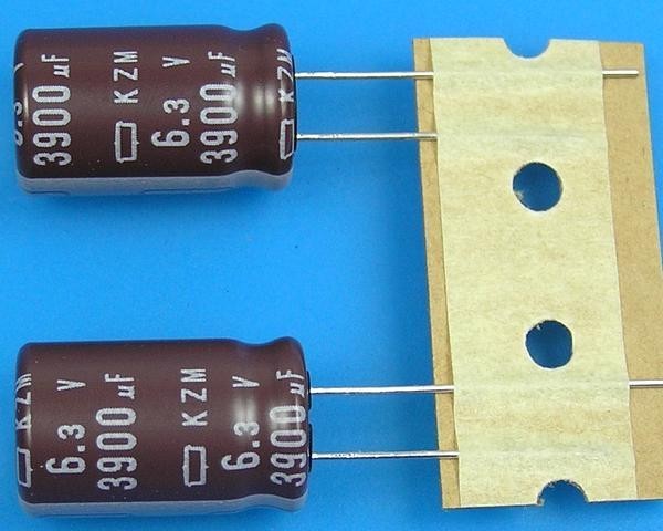 Elektrolytický kondenzátor 3900uF 6,3V 105°C Nippon KZM low ESR