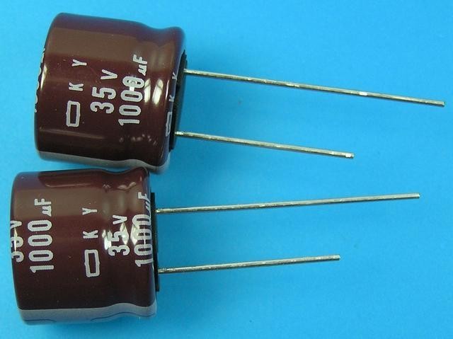Elektrolytický kondenzátor 1000uF 35V 105°C low ESR Nippon KY