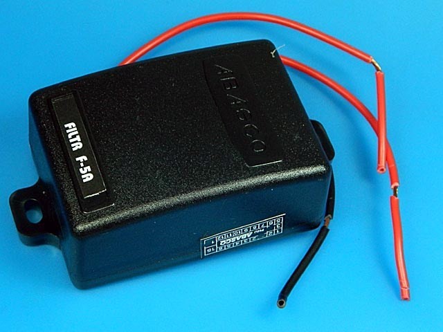 Odrušovací filtr pro autorádio F5A-N 5A 16V