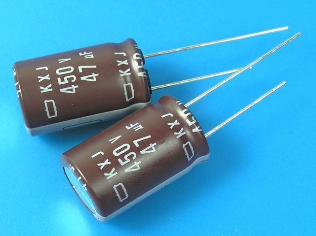 Elektrolytický kondenzátor 47uF 450V 105°C Nippon KXJ low ESR