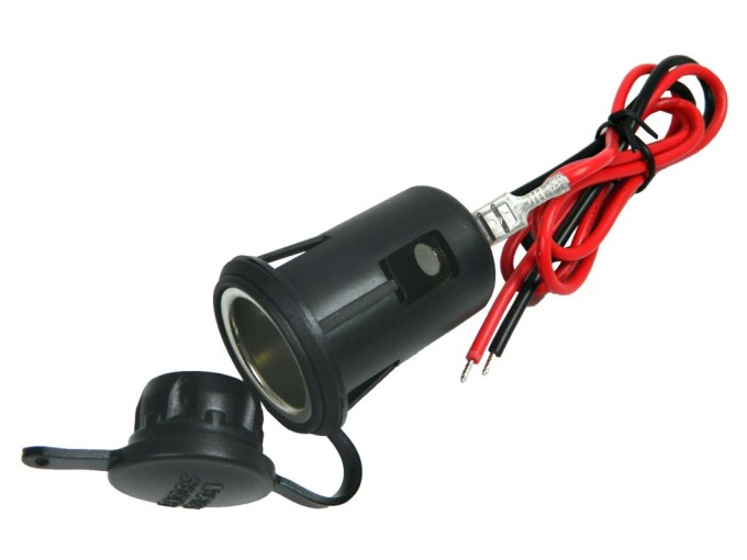 Panelová zásuvka autozapalovače 12V 10A